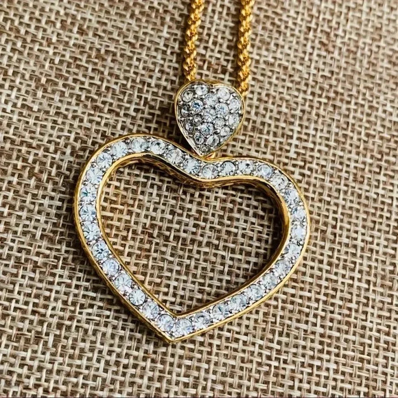 Rare Swarovski BIG Heart Necklace - Picture 2 of 3